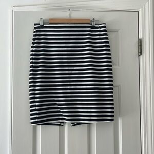 Old Navy Striped Pencil Skirt